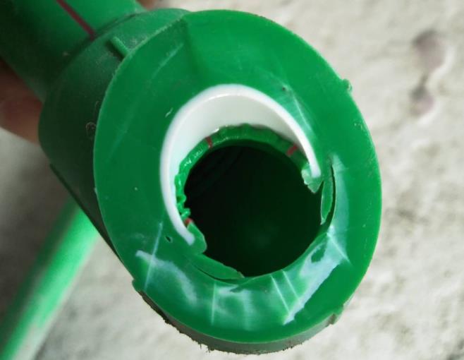 PPR沒有焊成雙眼皮會漏水嗎？截斷后我震驚了！