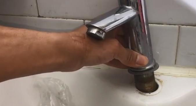 衛生間臺盆水龍頭拆卸圖解,6張步驟大圖帶你全程拆卸! 衛生間臺盆水龍頭拆卸圖解,6張步驟大圖帶你全程拆卸!