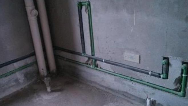 日豐水管為什么一長(zhǎng)一短?購(gòu)買冷熱水管的時(shí)候有哪些注意事項(xiàng)? 日豐水管為什么一長(zhǎng)一短?購(gòu)買冷熱水管的時(shí)候有哪些注意事項(xiàng)?